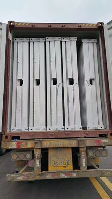 Case di contenitori pieghevoli prefabbricate da 20 piedi a 40 piedi con struttura in acciaio leggero Q235/Q345