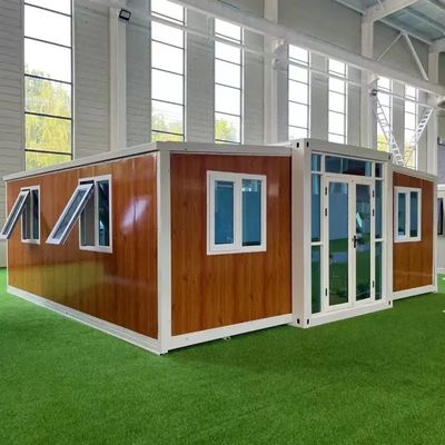 Case con contenitori pieghevoli di design moderno e prefabbricate per uso temporaneo